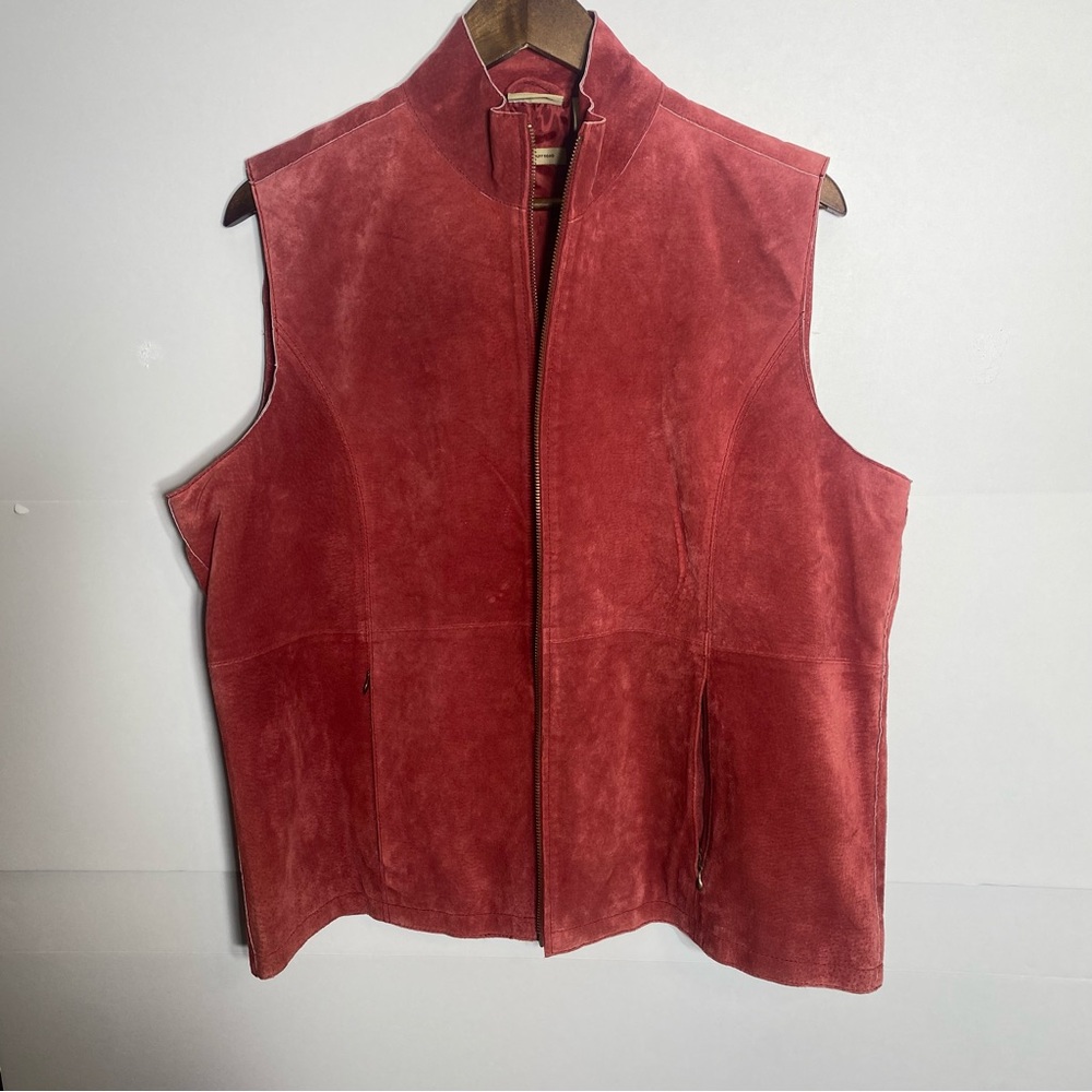Women’s Stylish Ruff Hewn Burgundy Zip Up Suede Vest Bikercore - Picture 2 of 11